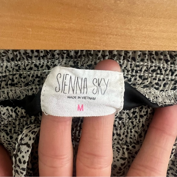 Tiered Ruffle Printed Mini Skirt Print Spring Career Date Night Resortwear Beach - Picture 7 of 8